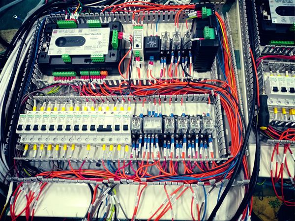 Máy Phát Điện 300kVA Perkins Cho Khách Hàng Tại Úc