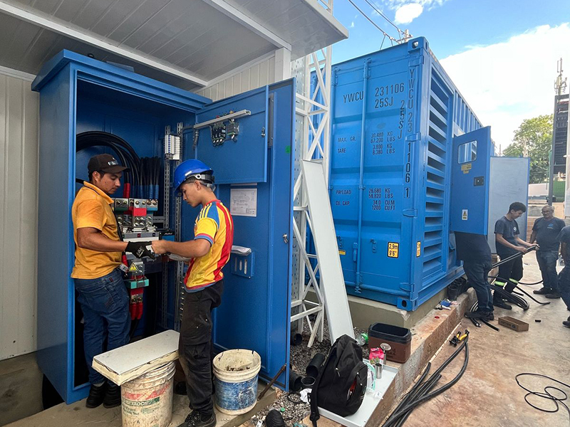 Máy Phát Điện 1500kVA Cho Phòng Thí Nghiệm Y Tế Tại Nam Mỹ
