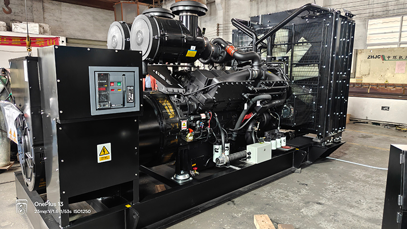 Máy Phát Điện 1375kVA và 1100kVA Cho Bệnh Viện tại Đông Nam Á